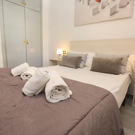 Differentflats Argenta Apartment Salou Bagian luar foto