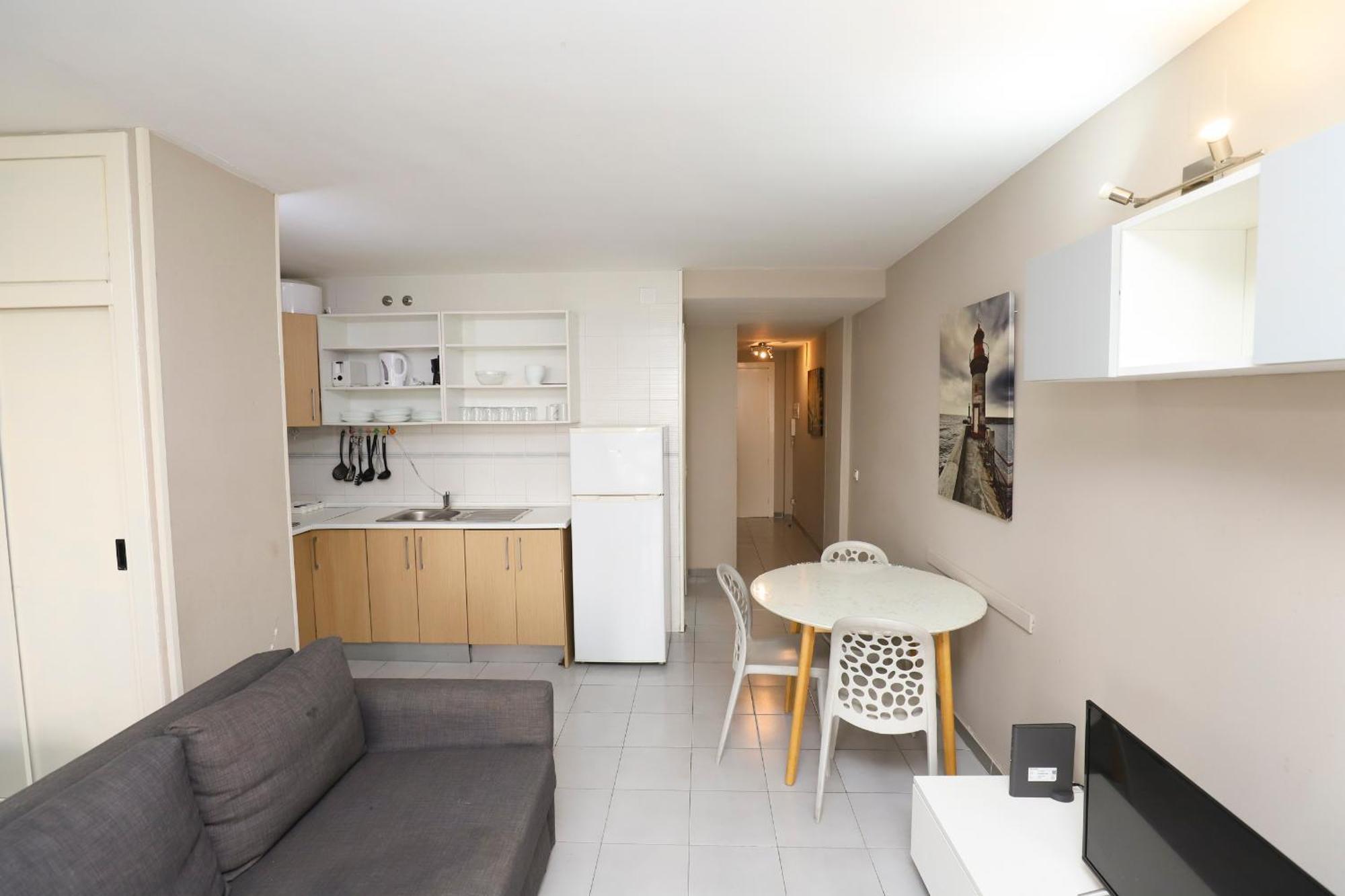 Differentflats Argenta Apartment Salou Bagian luar foto